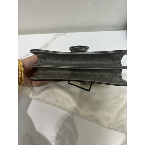 Gucci 510304 Pebbled Leather Shoulder Bag with Chain Strap - Taupe - Picture 5 of 12